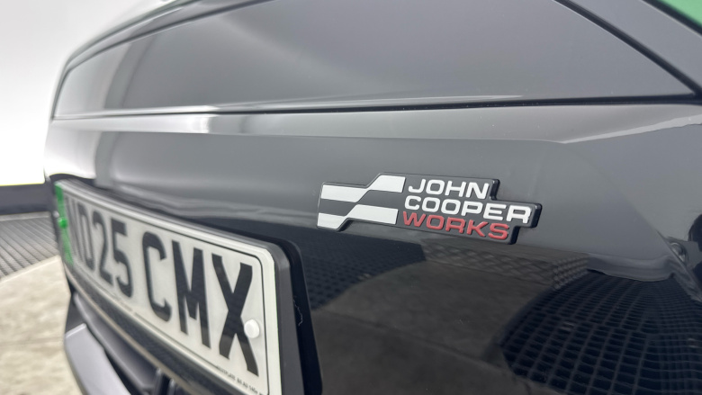 MINI Cooper 135kW E Sport 41kWh 3dr Auto Electric Hatchback